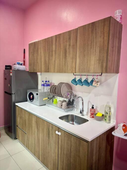 Hello Kitty Homestay - Cameron Highlands - Spacious Studio - Perfect For Families - Sleeps 4 And Baby Tanah Rata Eksteriør bilde