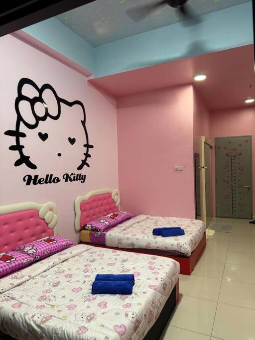 Hello Kitty Homestay - Cameron Highlands - Spacious Studio - Perfect For Families - Sleeps 4 And Baby Tanah Rata Eksteriør bilde